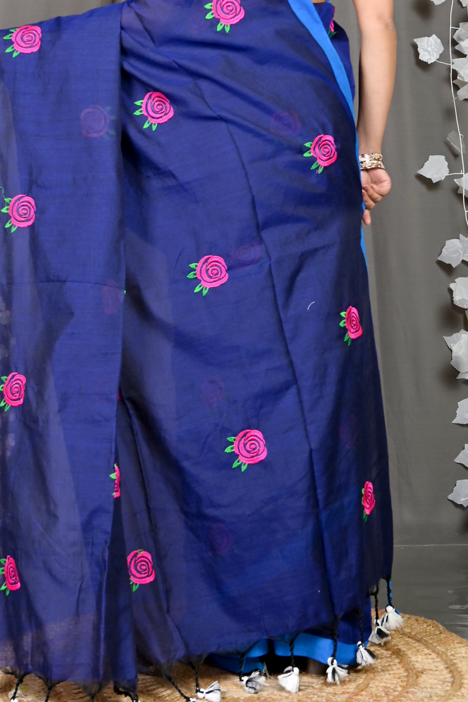 Naby Blue Pure Cotton Parag Embroidery Handloom saree (212)